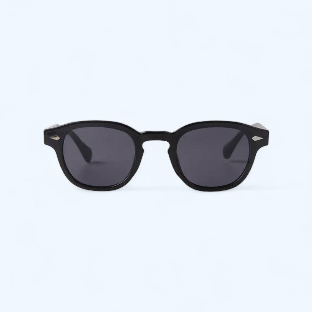 CLASSIC BLACK